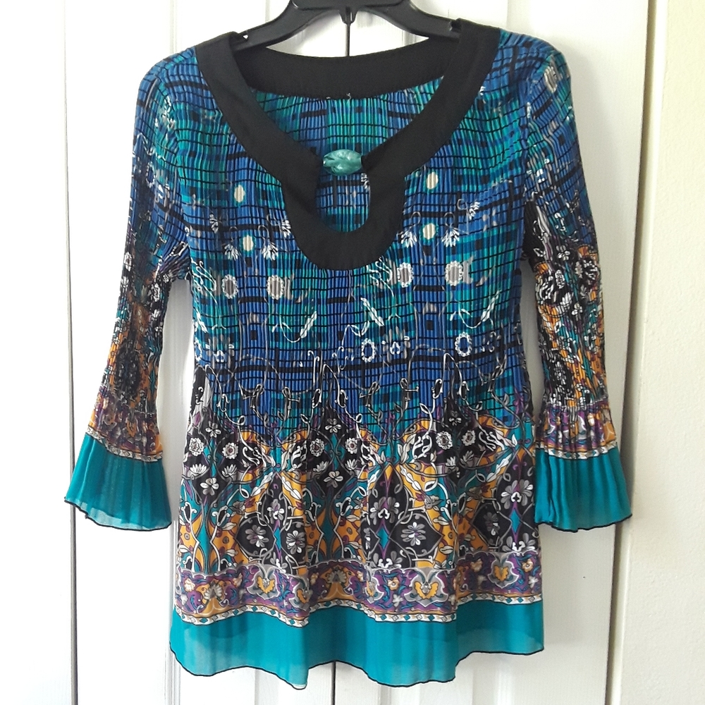 Teal/ Blue - Green Floral Print Tunic Top